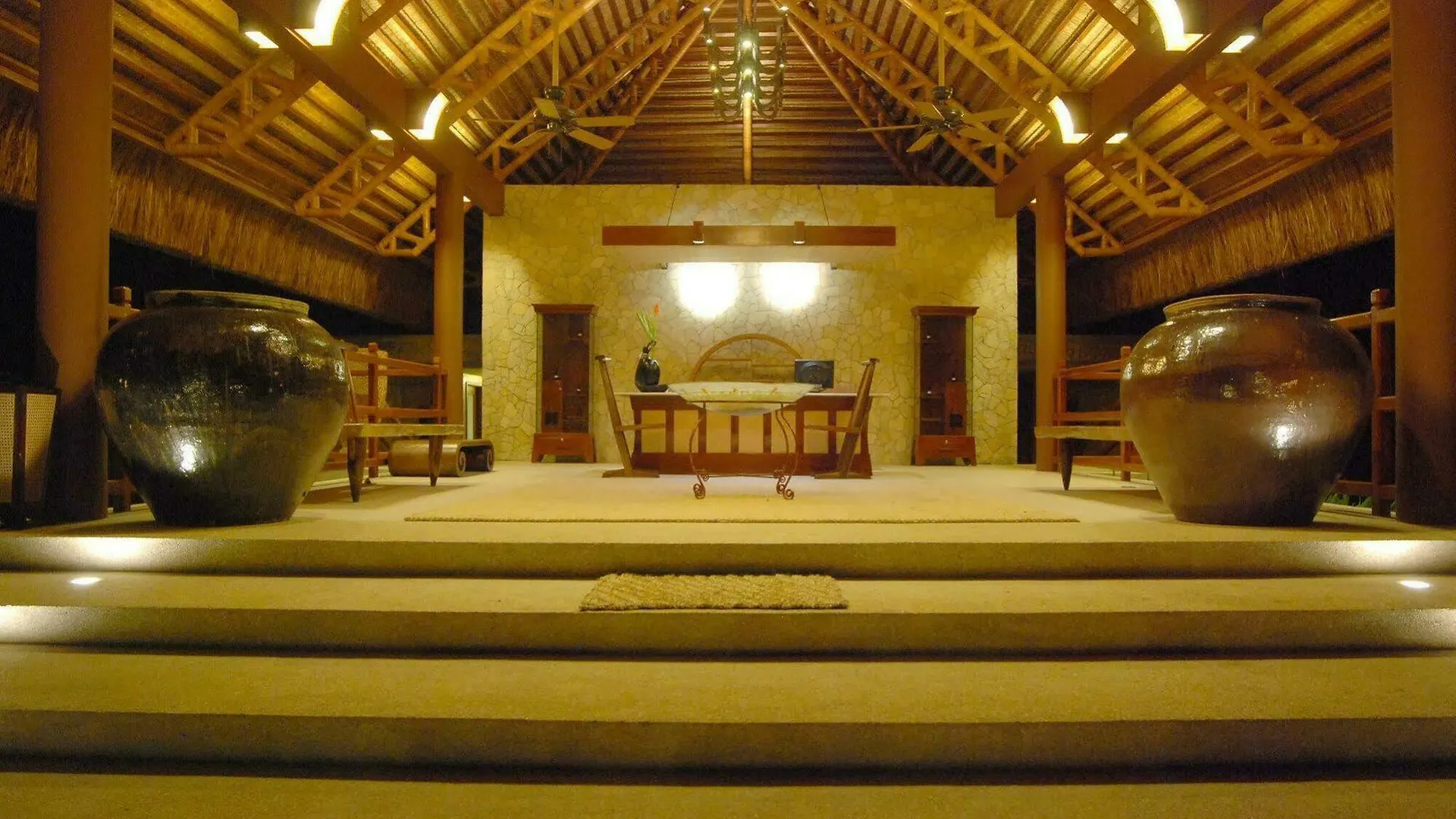 Eskaya Beach Resort And Spa Panglao City
